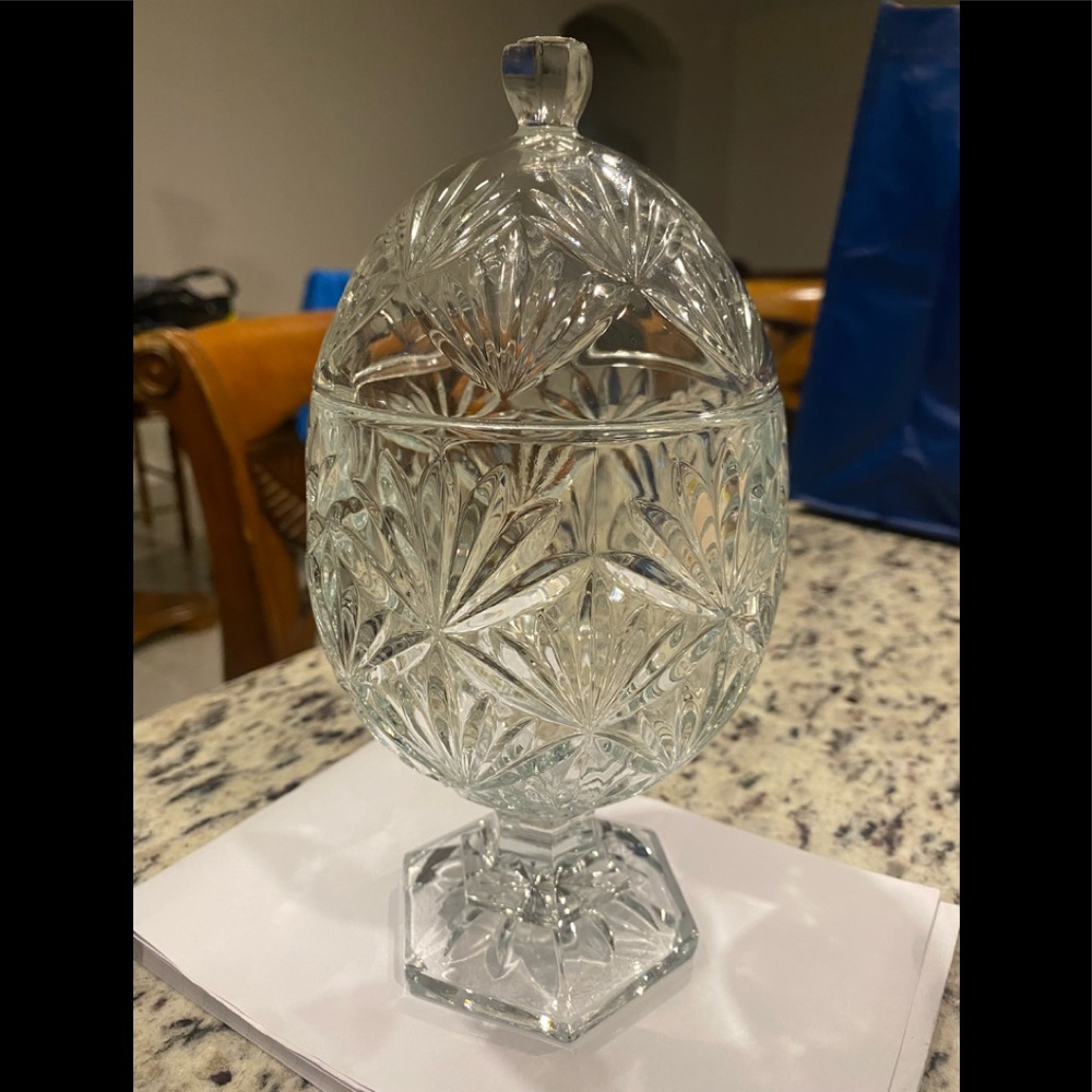 Heavy crystal glass egg shape candy dish